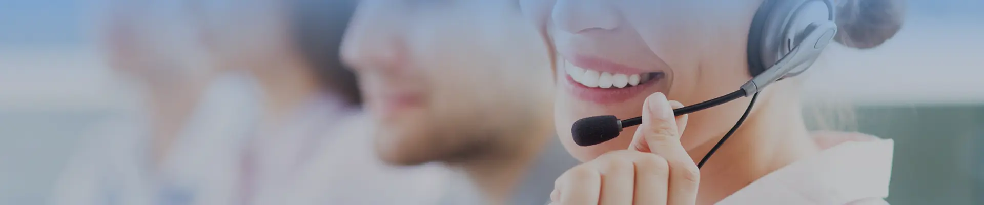 با ما تماس بگیرید
